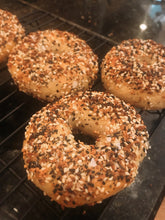 Load image into Gallery viewer, Artisan Sourdough Bagels (6 Pack)